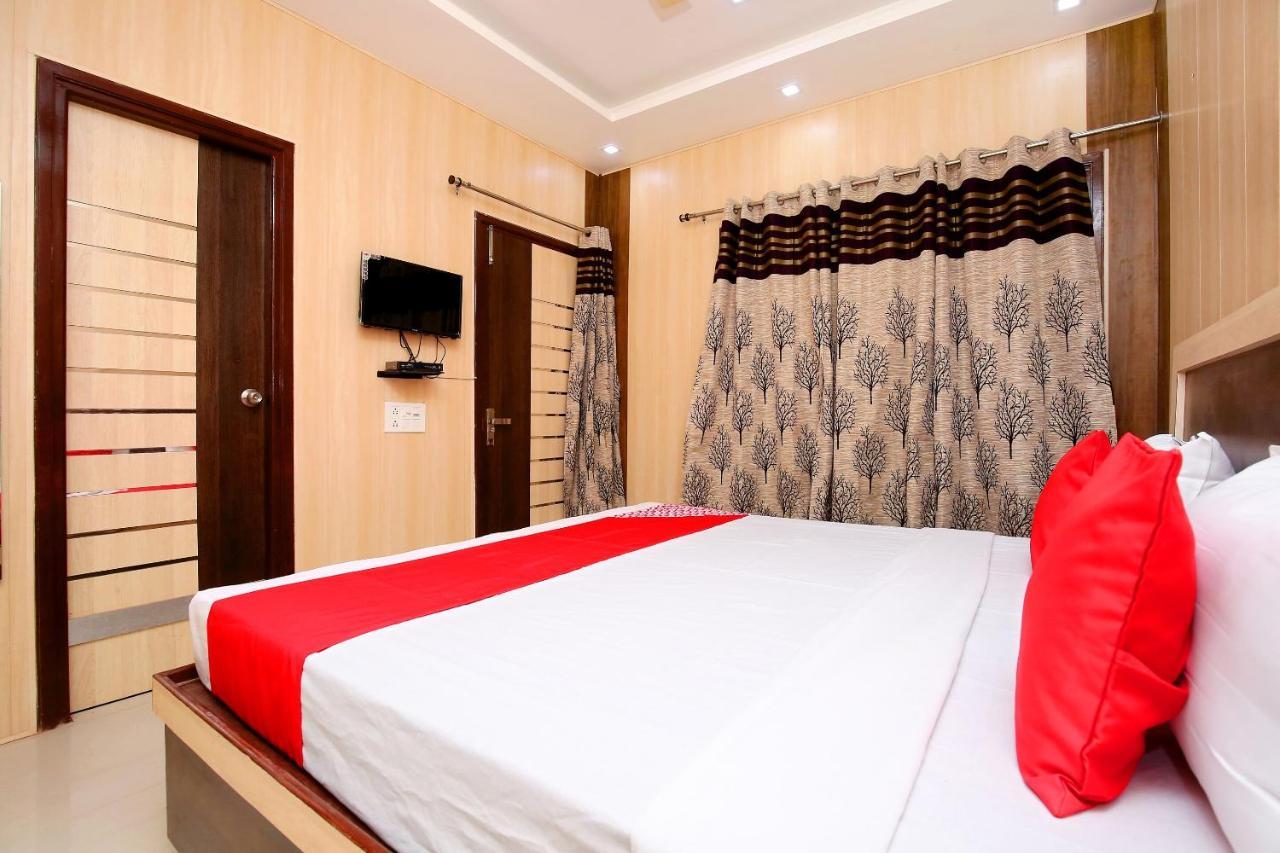 Shāhpur Oyo Flagship Armaan Resort מראה חיצוני תמונה